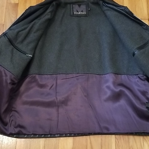 Vintage Leather Jacket - Picture 5 of 13